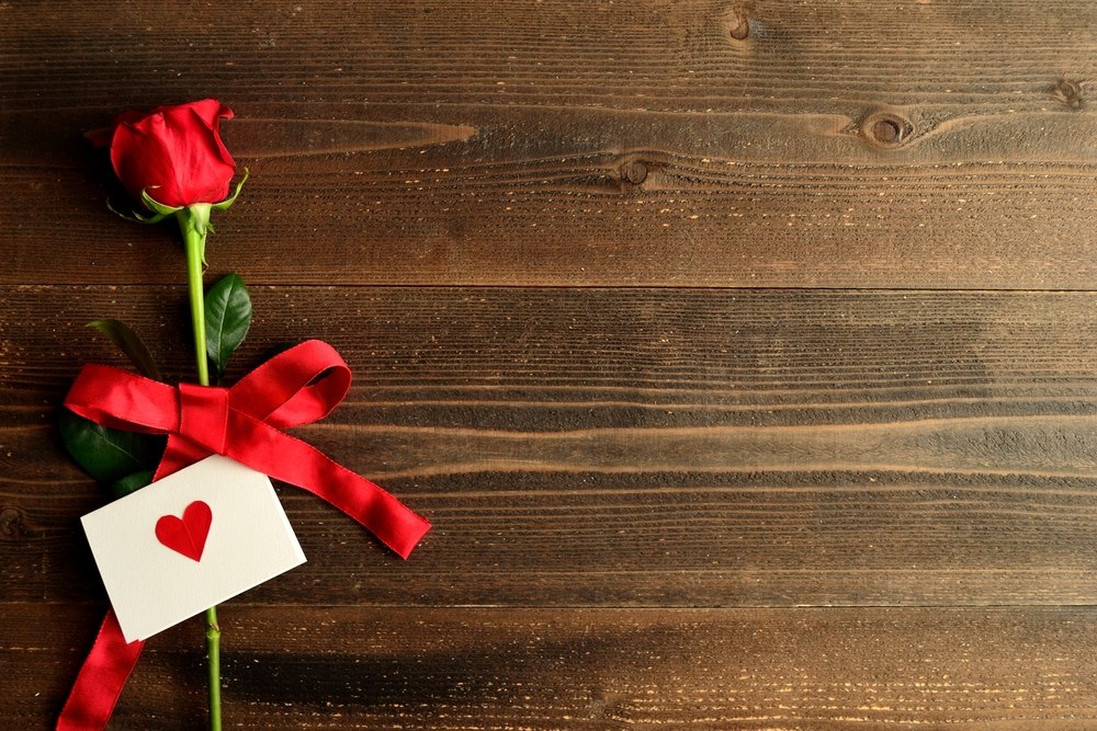 carta da parati romantica san valentino,rosso,legna,fiore,pianta,legno duro
