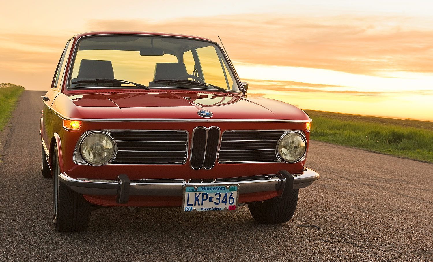 bmw 2002 wallpaper,landfahrzeug,fahrzeug,auto,regelmäßigkeitsrallye,bmw neue klasse