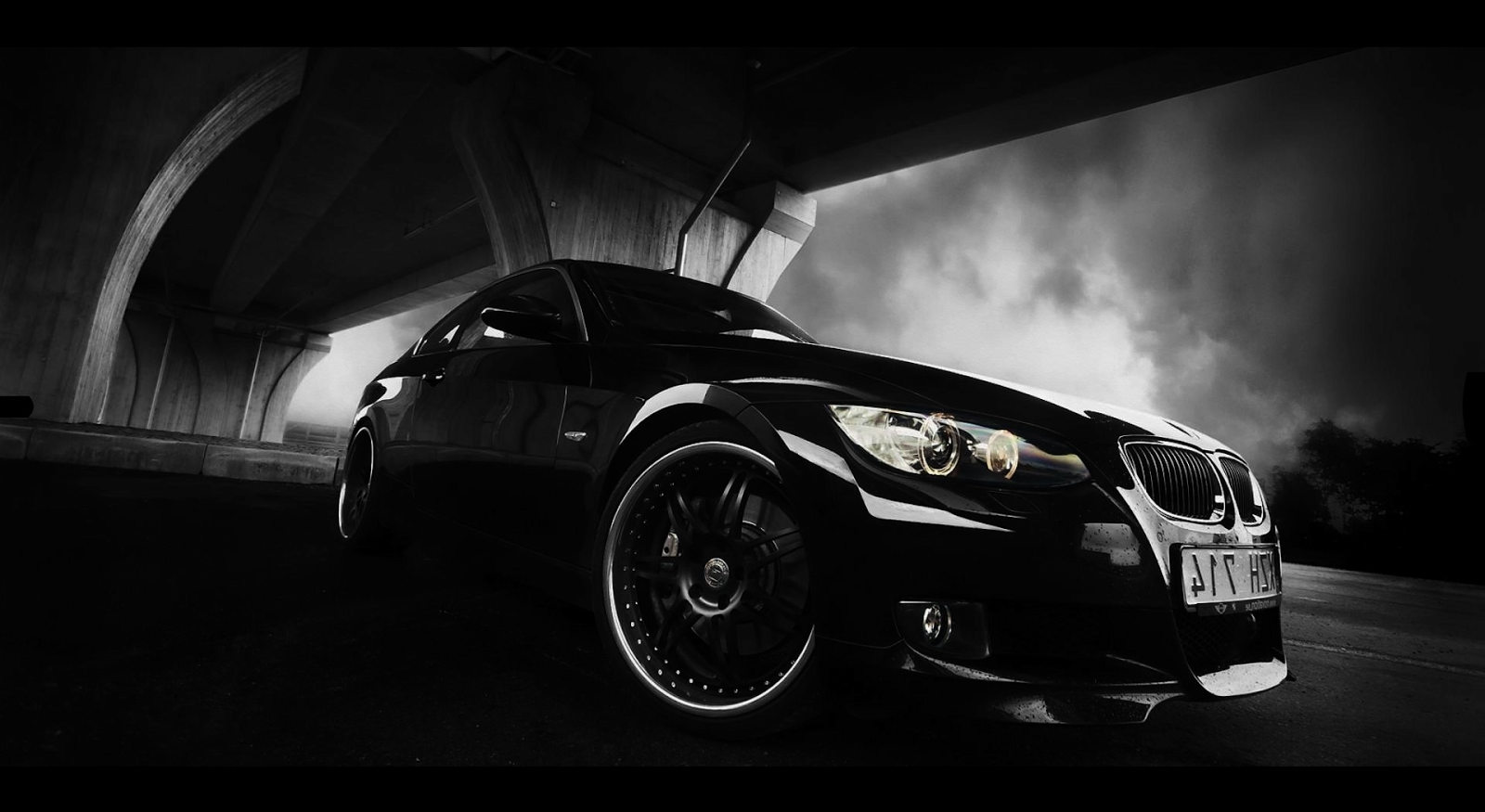 black bmw wallpaper,land vehicle,vehicle,car,black,white