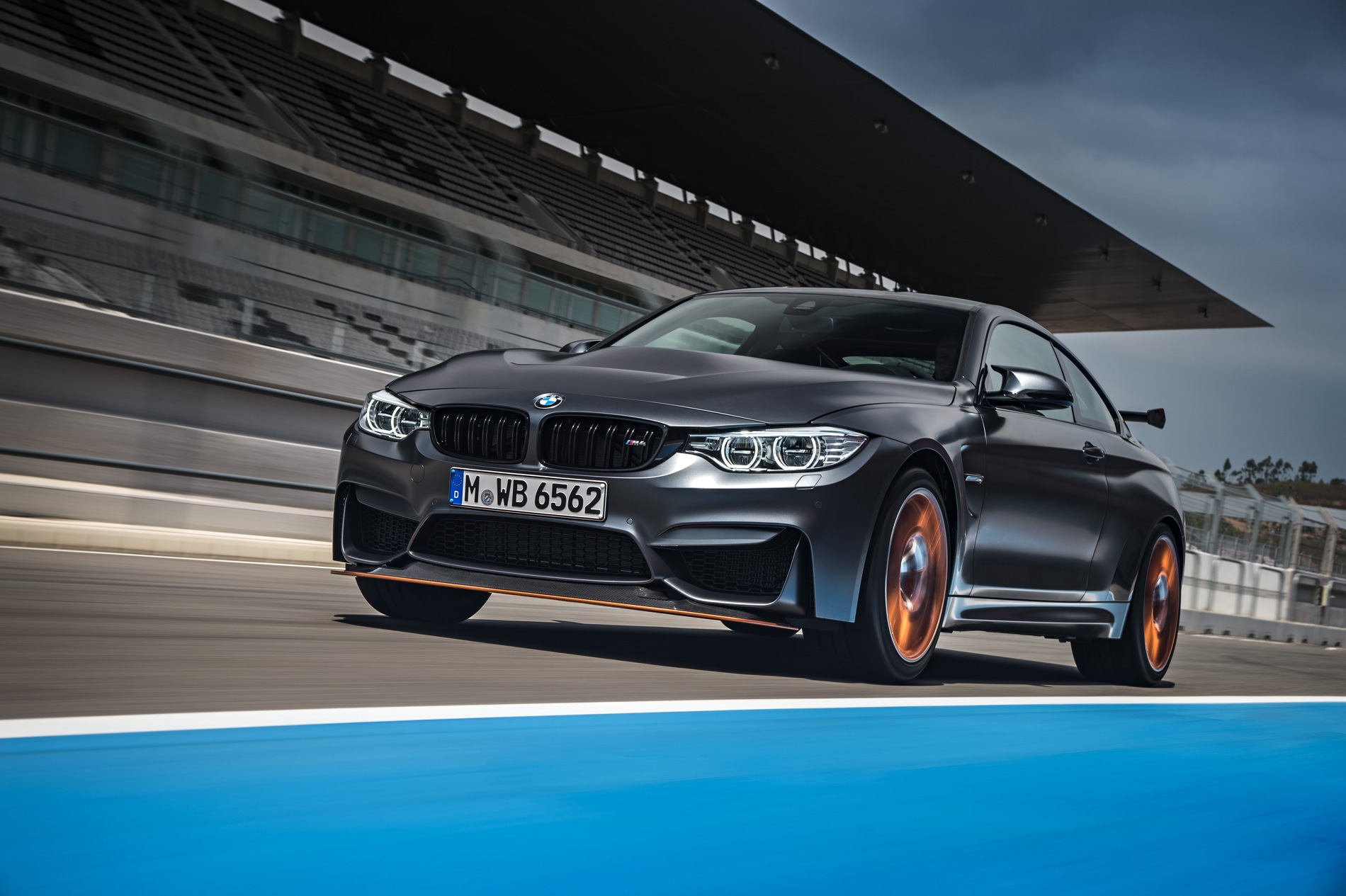 fond d'écran m4 gts,véhicule terrestre,véhicule,voiture,voiture de performance,voiture de luxe personnelle