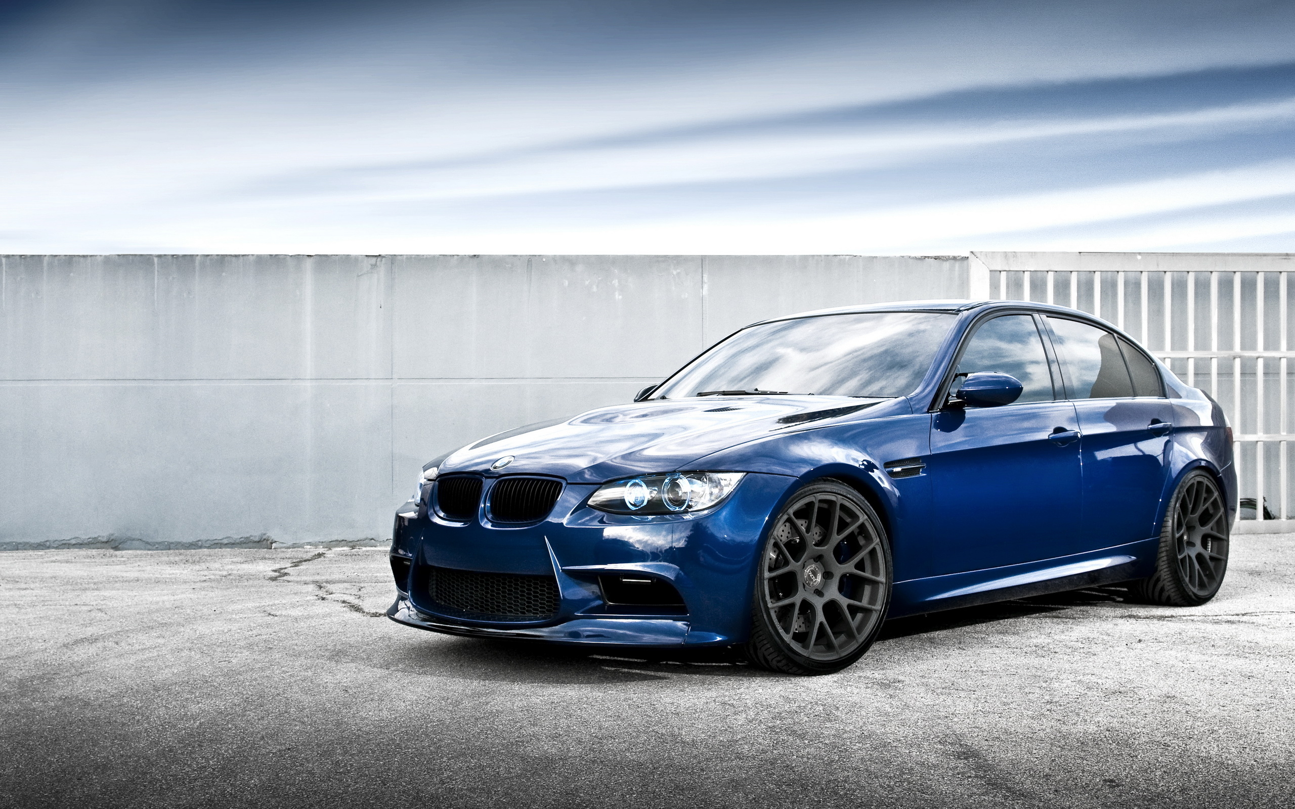 m3 wallpaper,land vehicle,vehicle,car,blue,alloy wheel