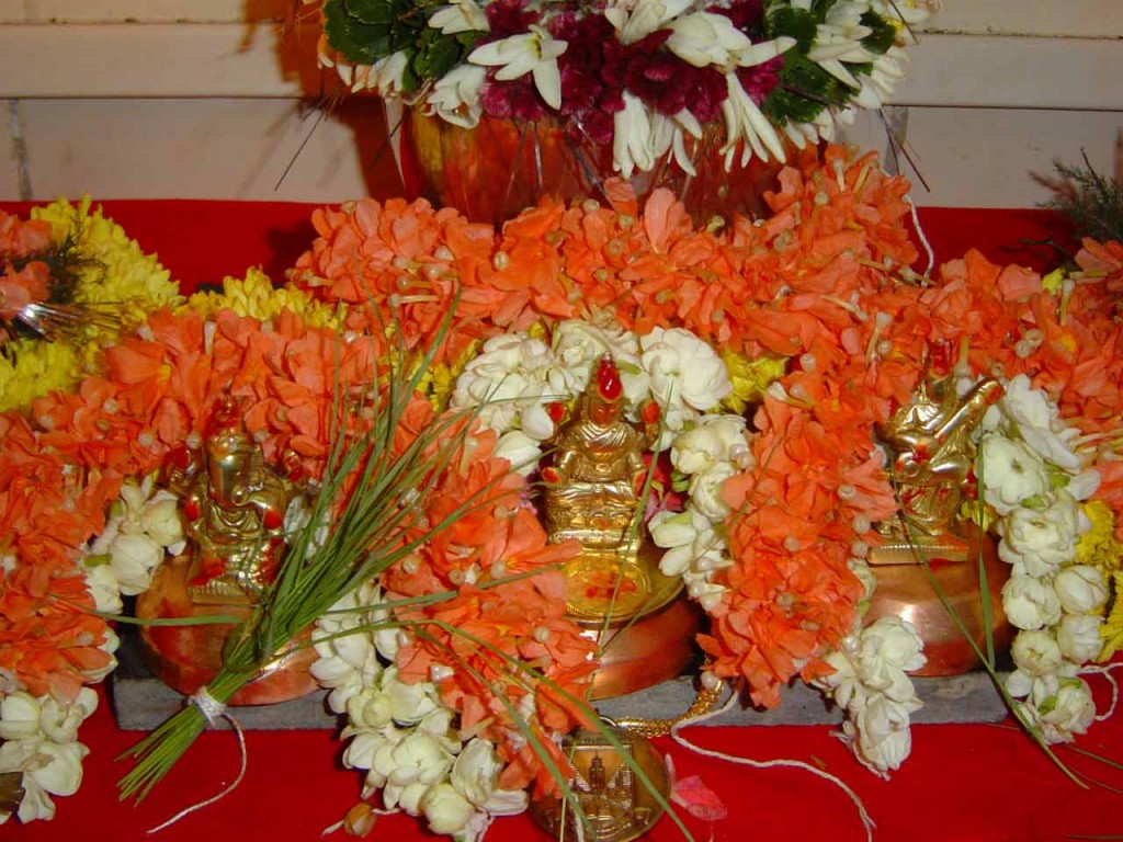 puja name wallpaper,floristry,flower arranging,cut flowers,flower,bouquet