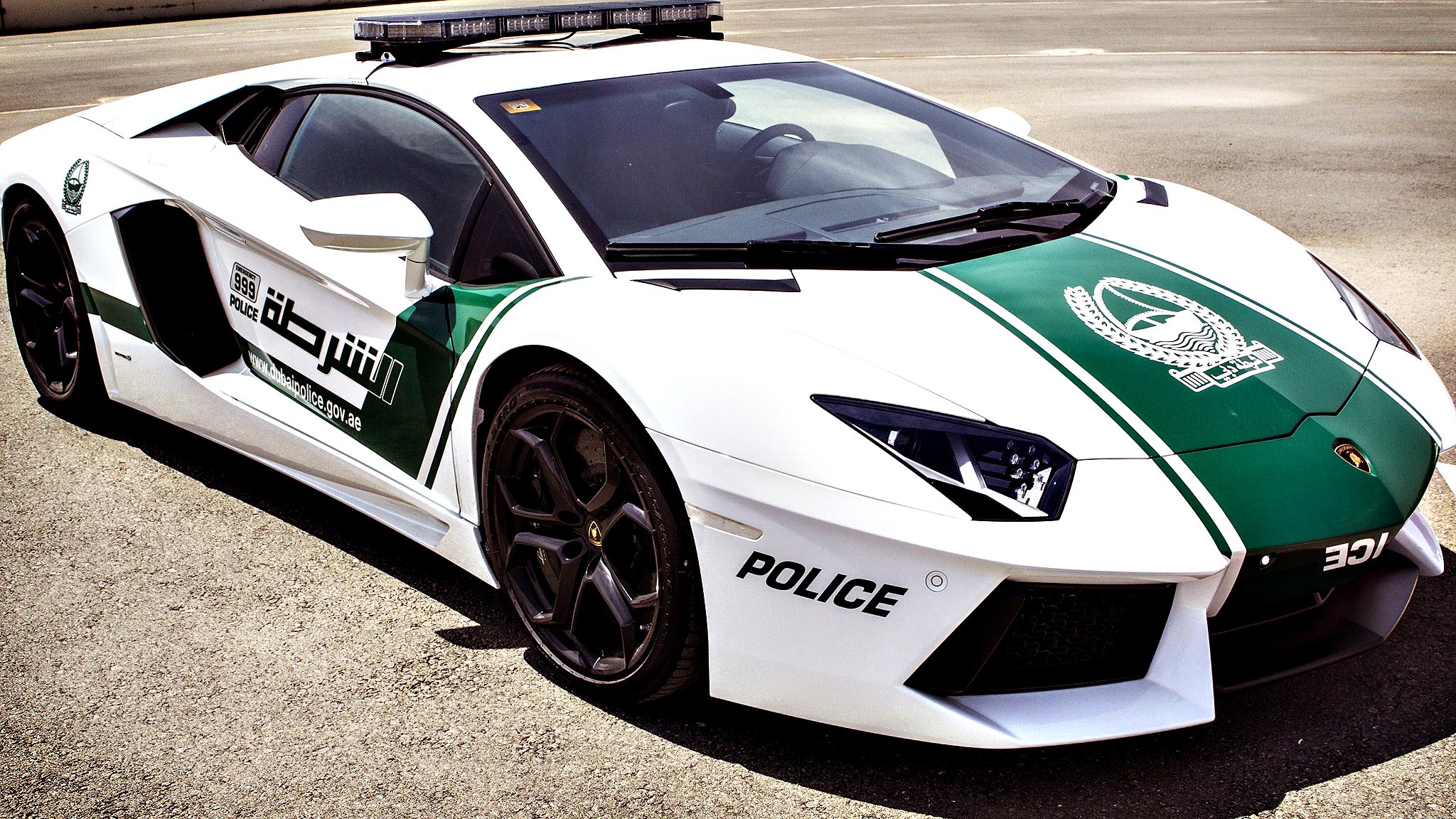 dubai car wallpaper,land vehicle,vehicle,car,supercar,sports car