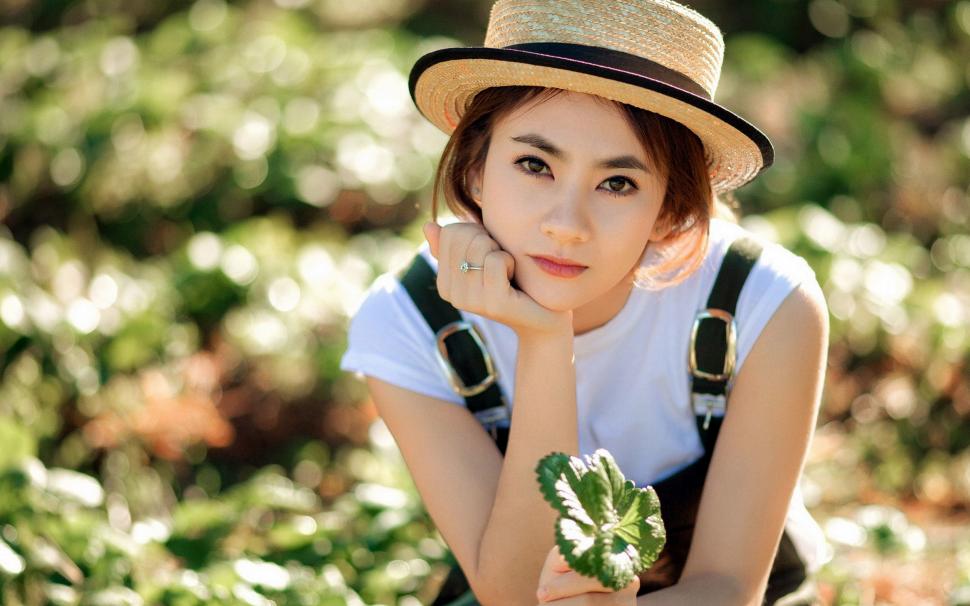 wallpaper cewek2 cantik,skin,beauty,hat,botany,smile