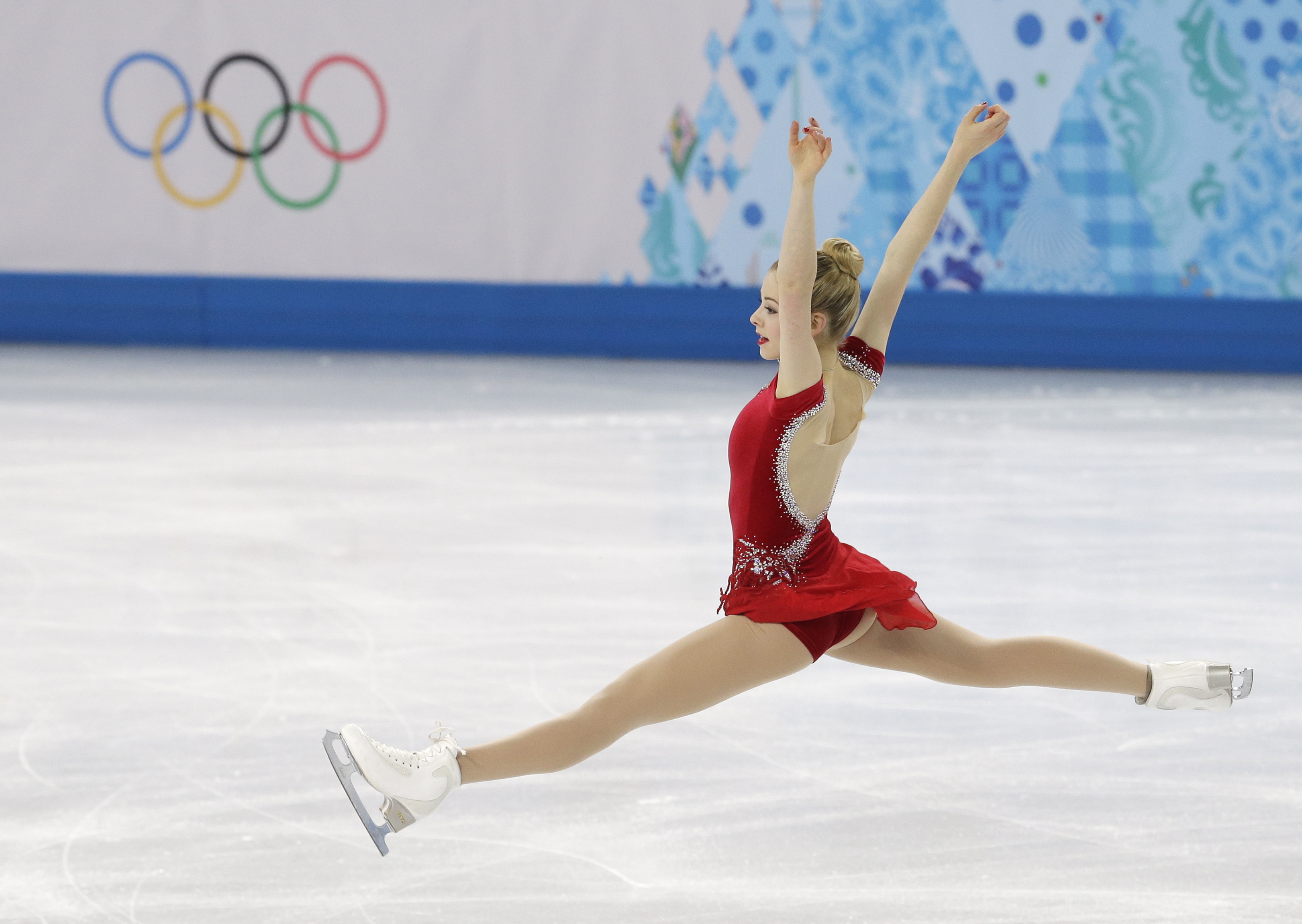 fondo de pantalla de patinaje sobre hielo,figura de skate,deportes,patinaje sobre hielo,patinaje artístico,saltando