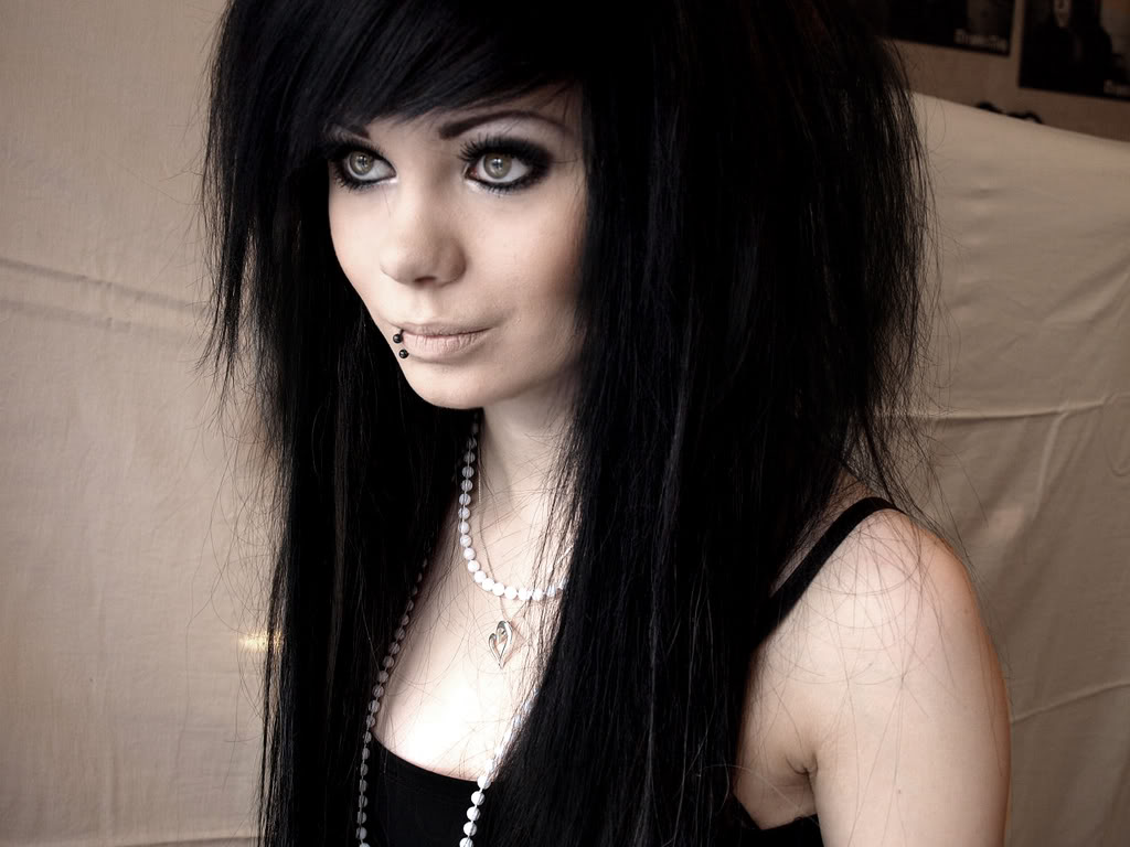 emo mädchen wallpaper,haar,gesicht,schwarzes haar,frisur,augenbraue