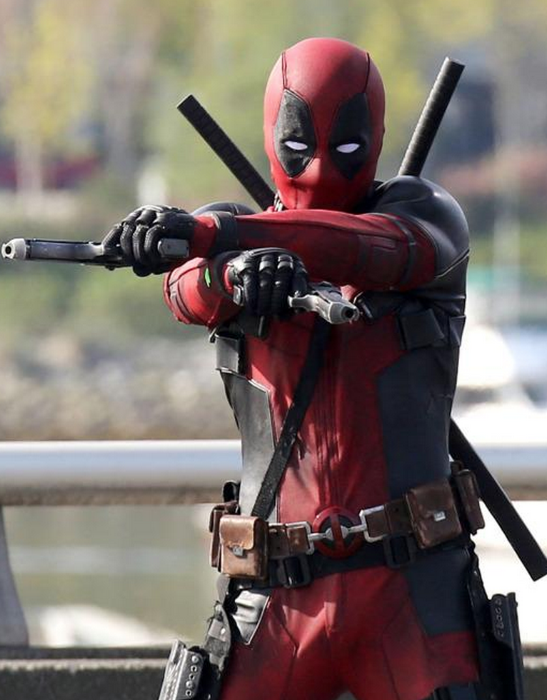 deadpool movie wallpaper,deadpool,superhero,fictional character,suit actor