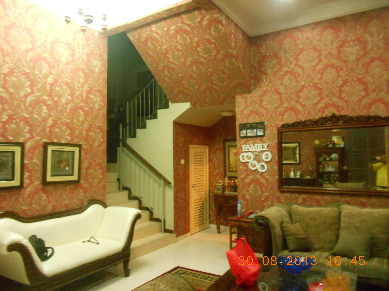 wallpaper rumah mewah,room,property,interior design,living room,wall