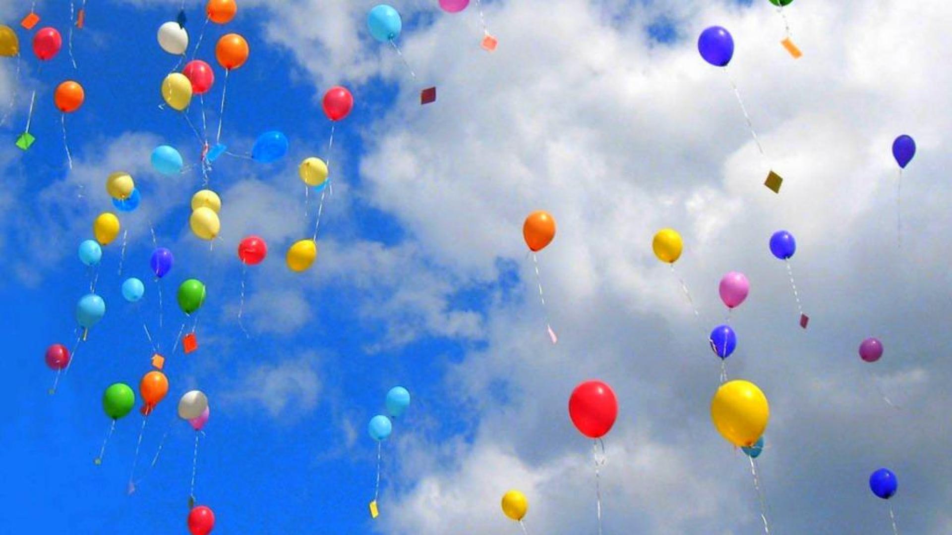 wallpaper balon,balloon,blue,party supply,sky,colorfulness