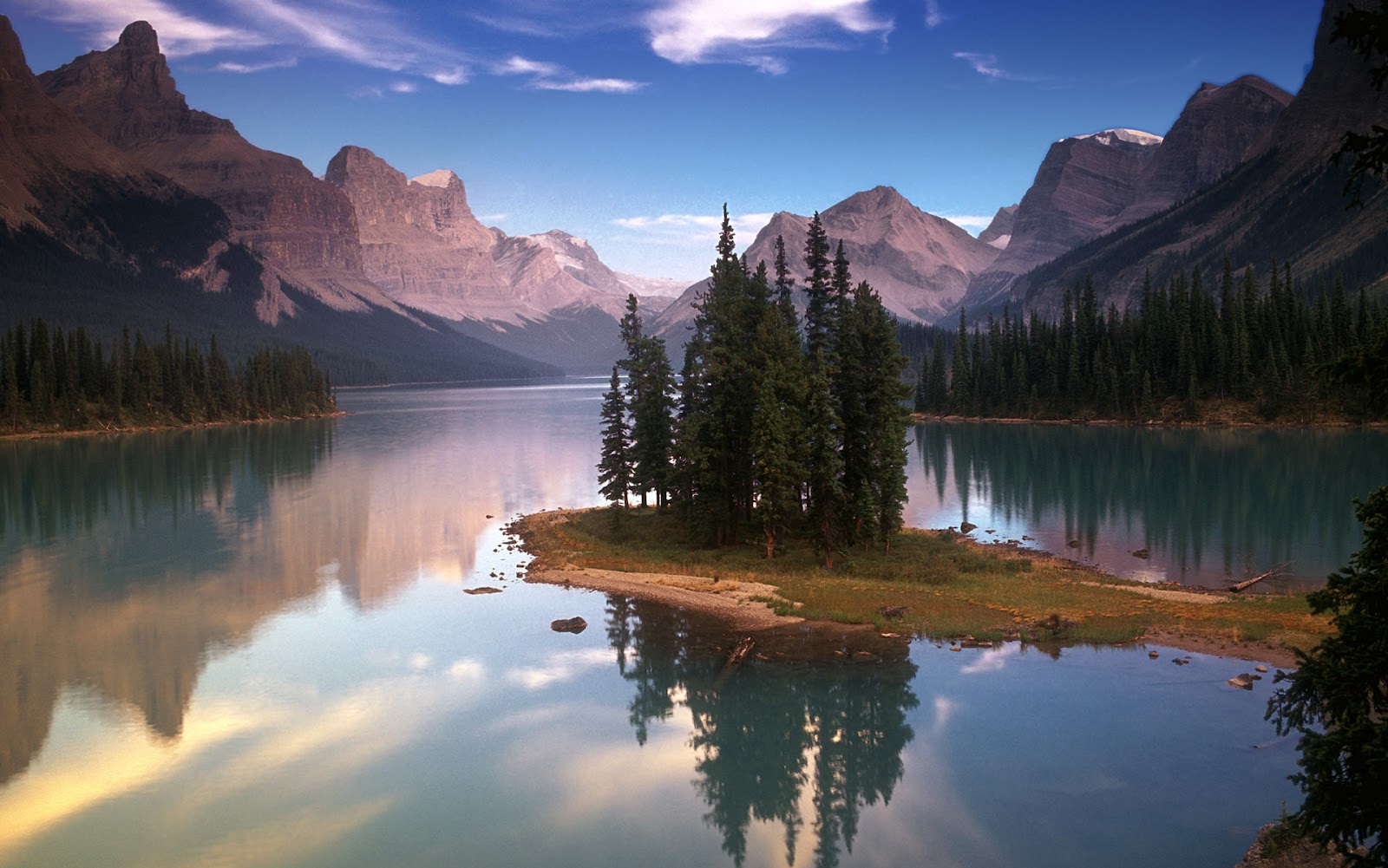 fantastici sfondi per windows 7,natura,riflessione,paesaggio naturale,montagna,corpo d'acqua