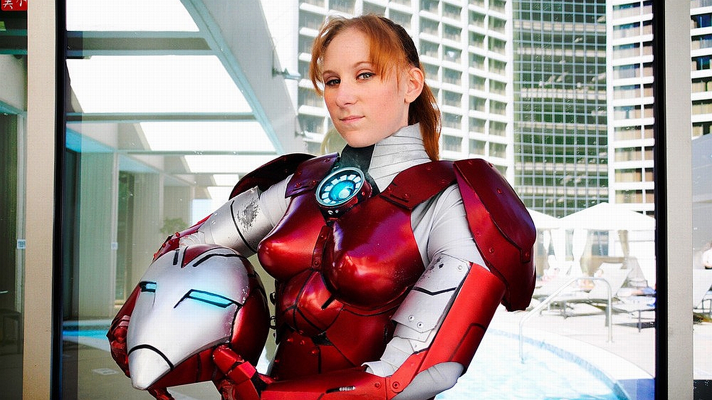 cosplay girl wallpaper,superhero,suit actor,fictional character,hero,iron man