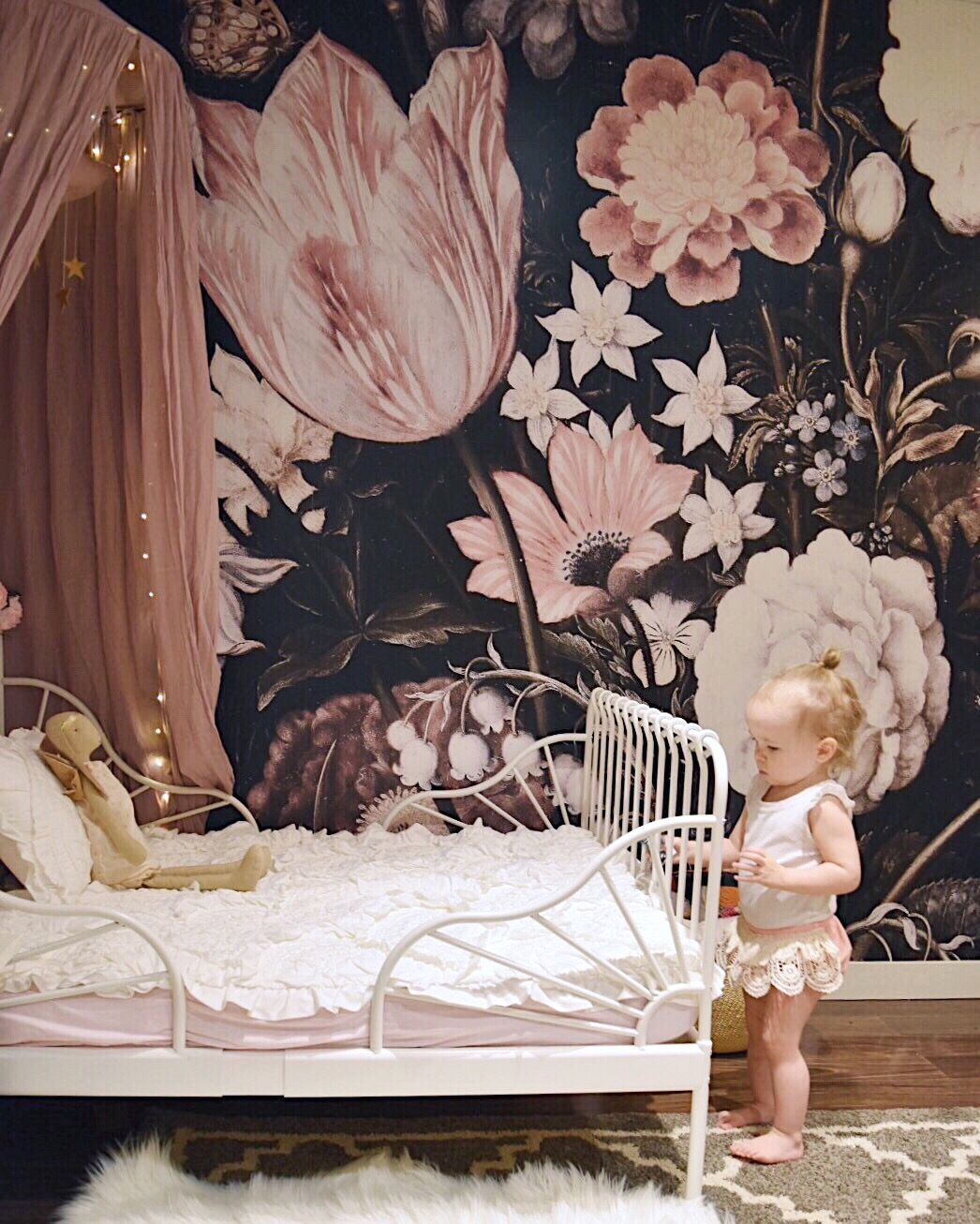 toddler wallpaper,product,room,wallpaper,pink,furniture