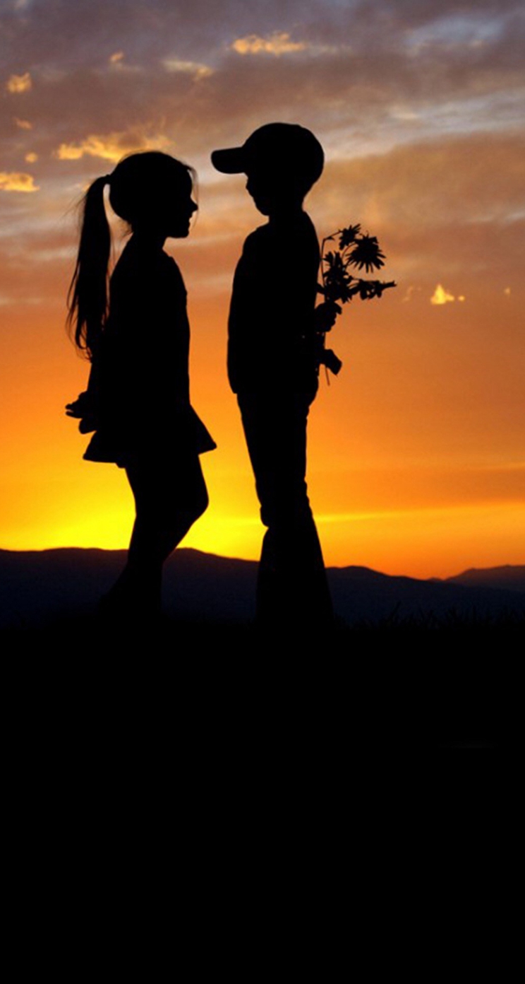 liebesszene tapete,silhouette,himmel,freundschaft,romantik,sonnenuntergang