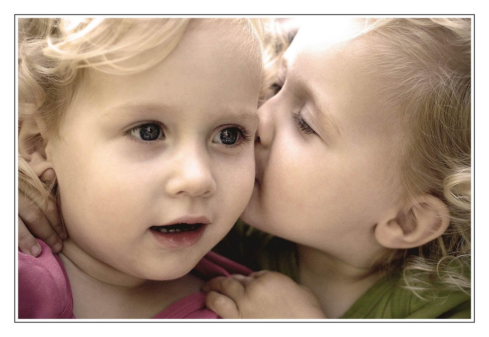 les enfants adorent le papier peint,enfant,visage,photographier,tête,bambin