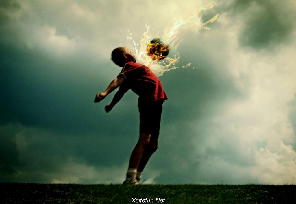 awesome 3d wallpapers,people in nature,sky,cloud,happy,football player