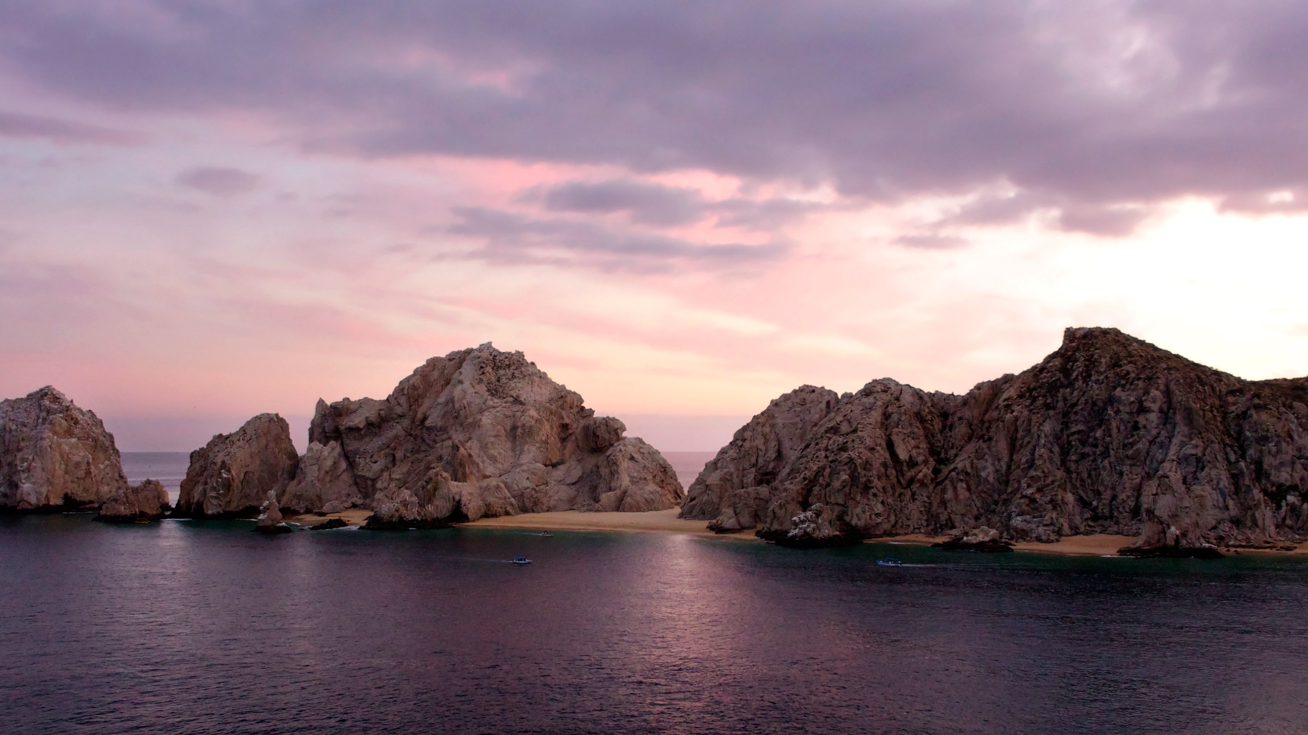 fondo de pantalla fresco para móviles,cuerpo de agua,cielo,naturaleza,mar,rock