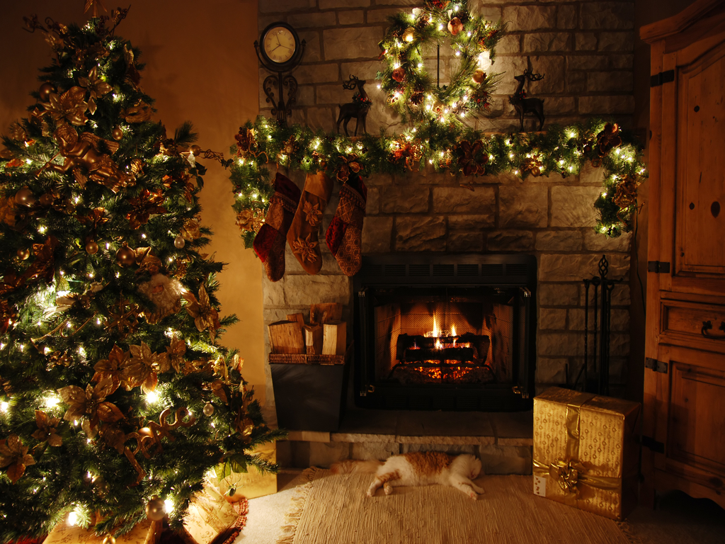 free christmas desktop wallpaper,christmas tree,hearth,christmas,fireplace,christmas decoration