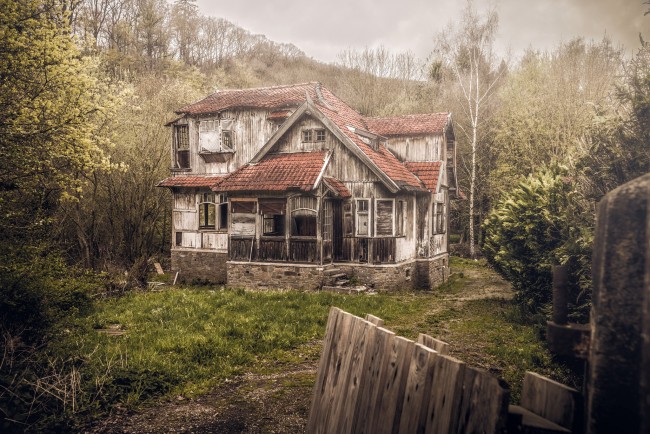 old house wallpaper,house,home,property,natural landscape,building