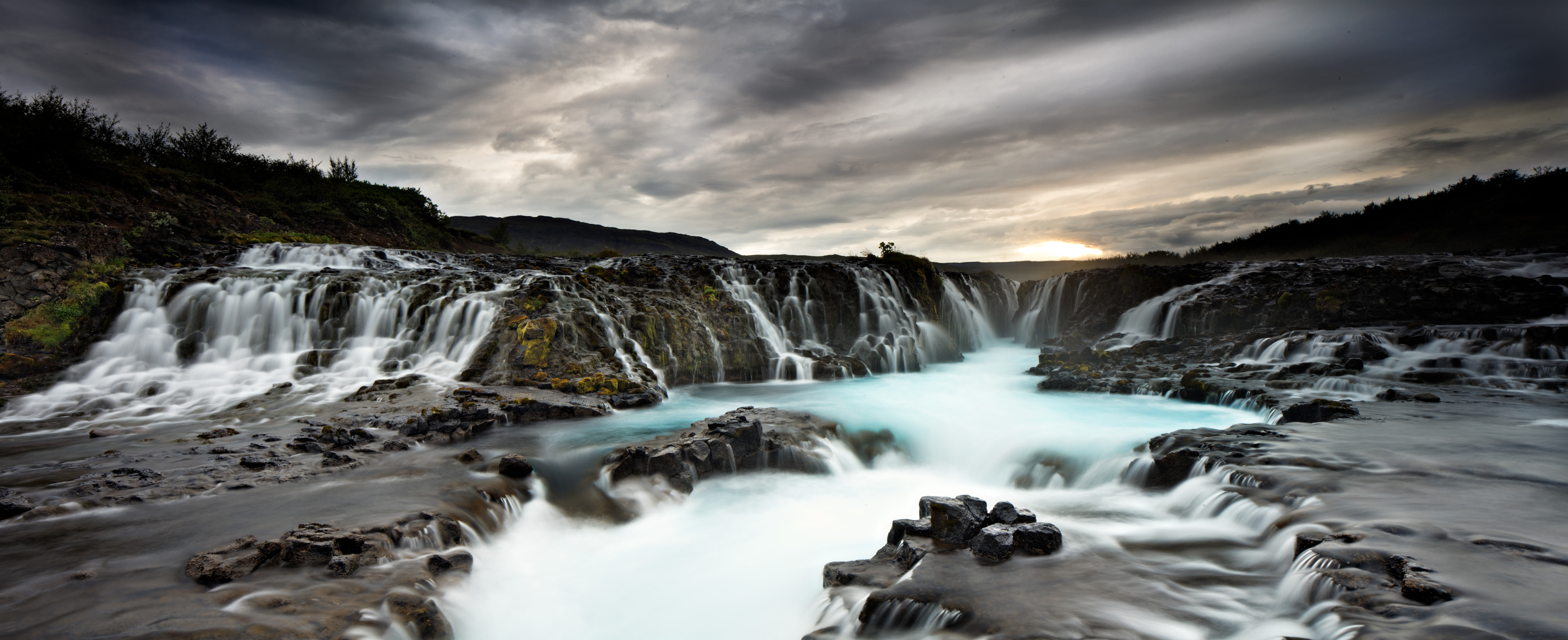 span wallpaper,waterfall,body of water,natural landscape,nature,water resources