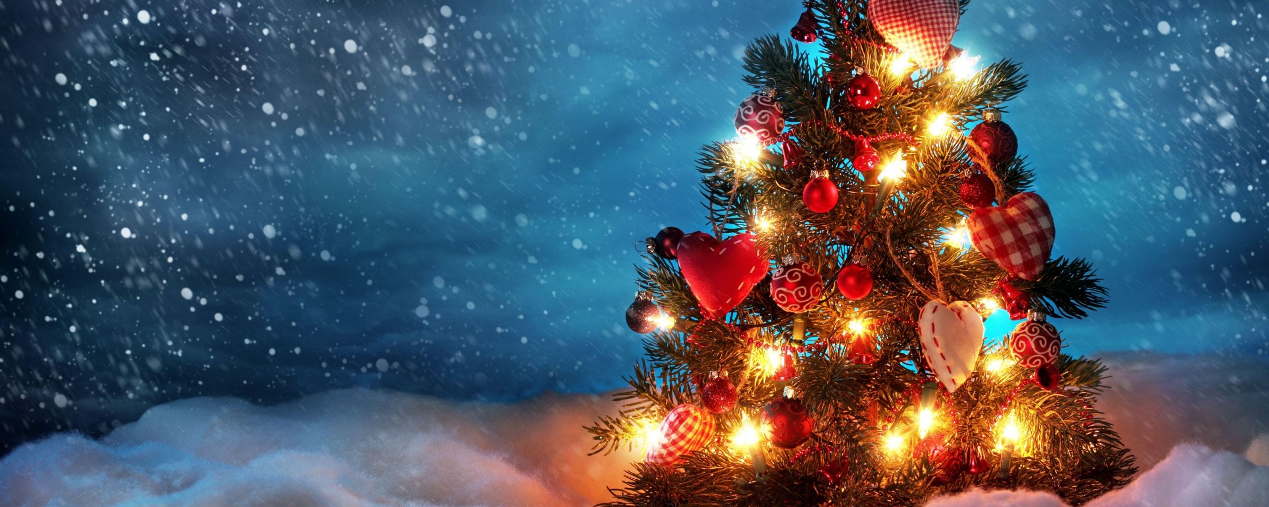 듀얼 모니터 크리스마스 벽지,크리스마스 트리,나무,크리스마스 장식,크리스마스,하늘