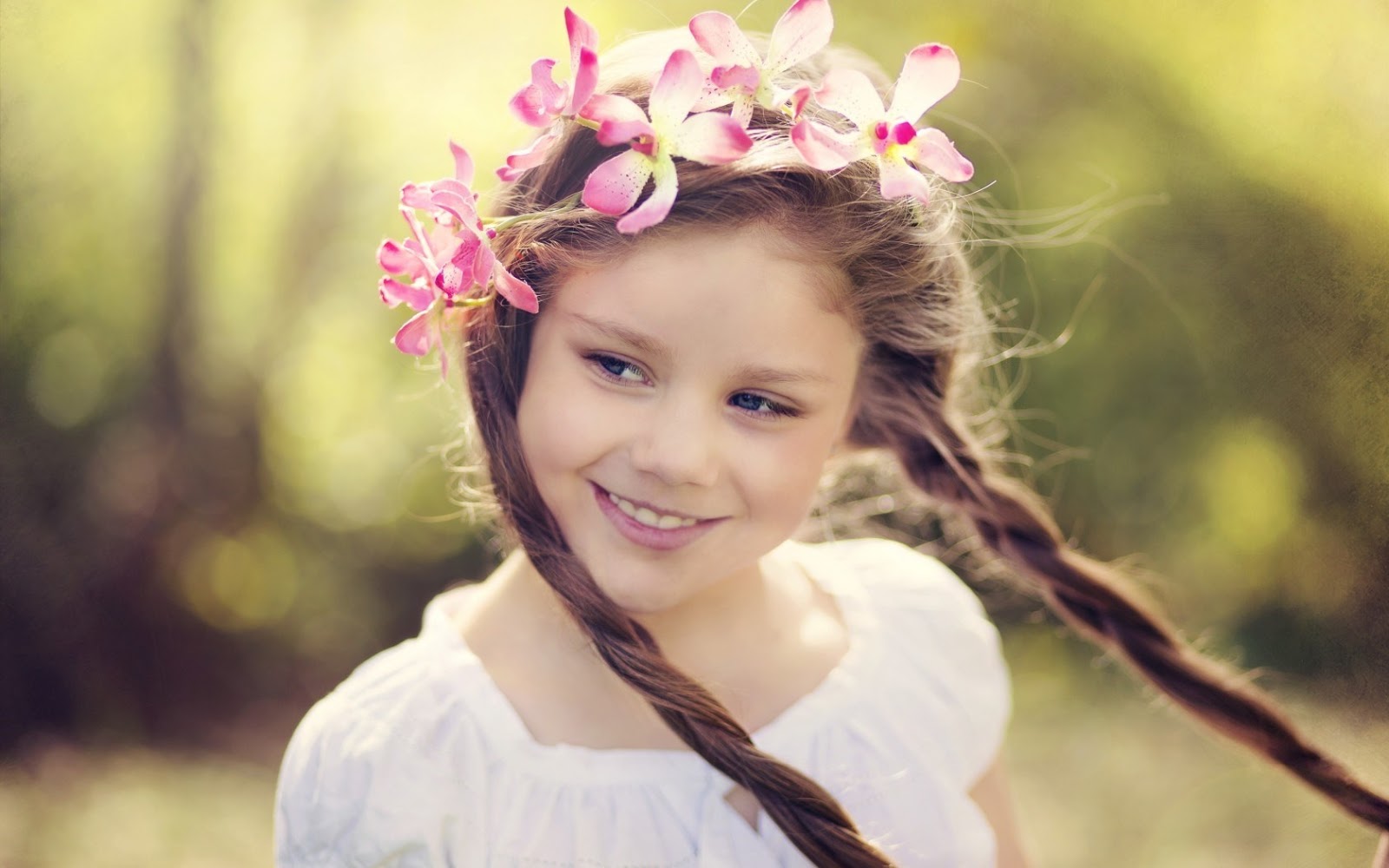 smile girl hd wallpaper,hair,hair accessory,headpiece,child,hairstyle