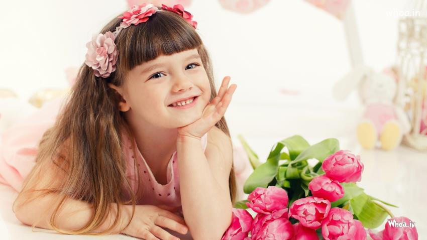 미소 소녀의 hd 벽지,머리,분홍,아름다움,헤어 스타일,꽃잎