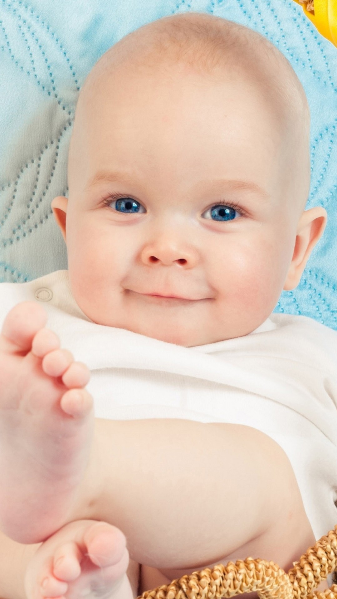 fond d'écran bébé sourire,enfant,bébé,visage,bébé faisant des grimaces,tête