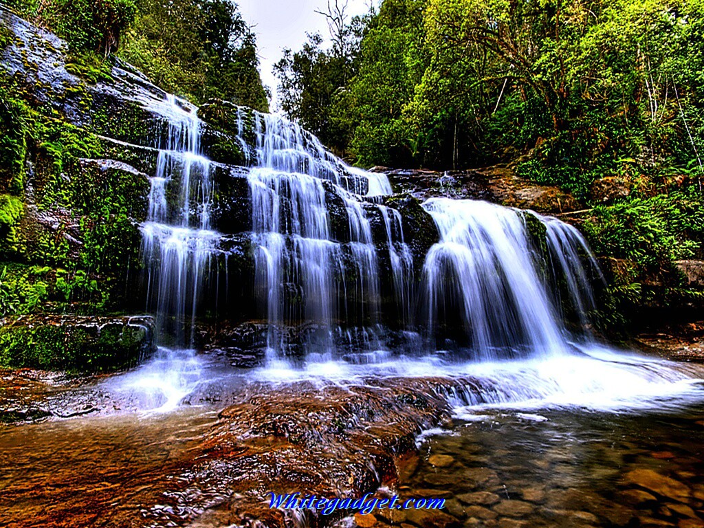 3d waterfall live wallpaper,waterfall,water resources,body of water,natural landscape,nature