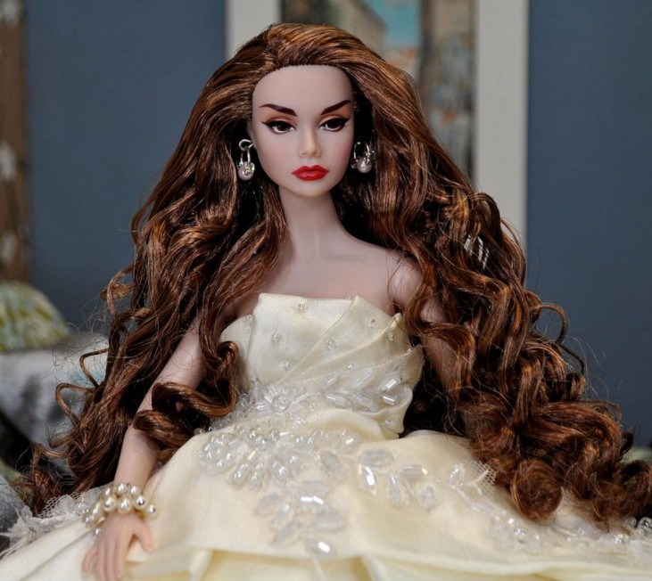 beaux fonds d'écran de barbies,cheveux,vêtements,coiffure,poupée,anglaise