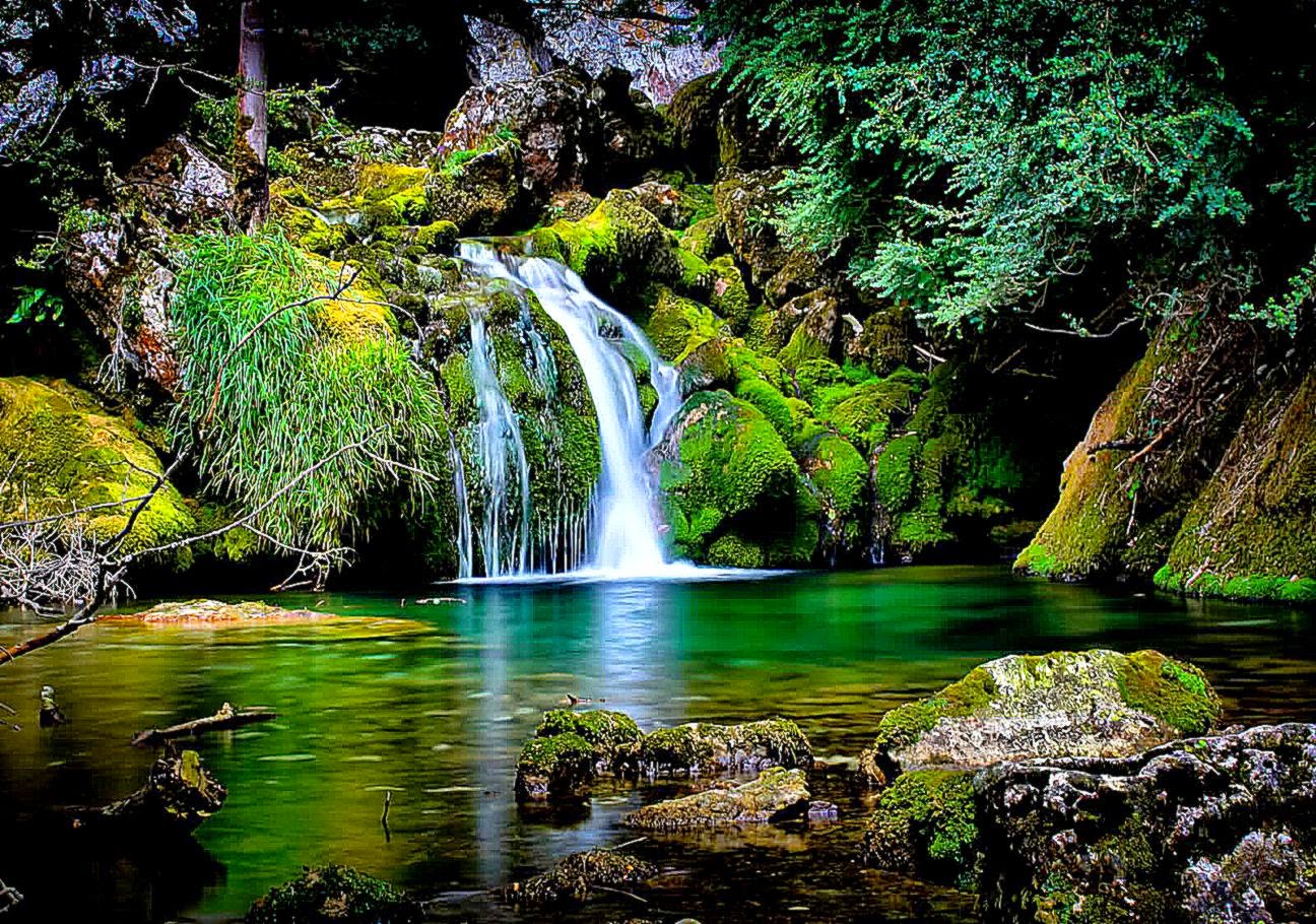 fondo de pantalla más descargado,cascada,cuerpo de agua,recursos hídricos,paisaje natural,naturaleza