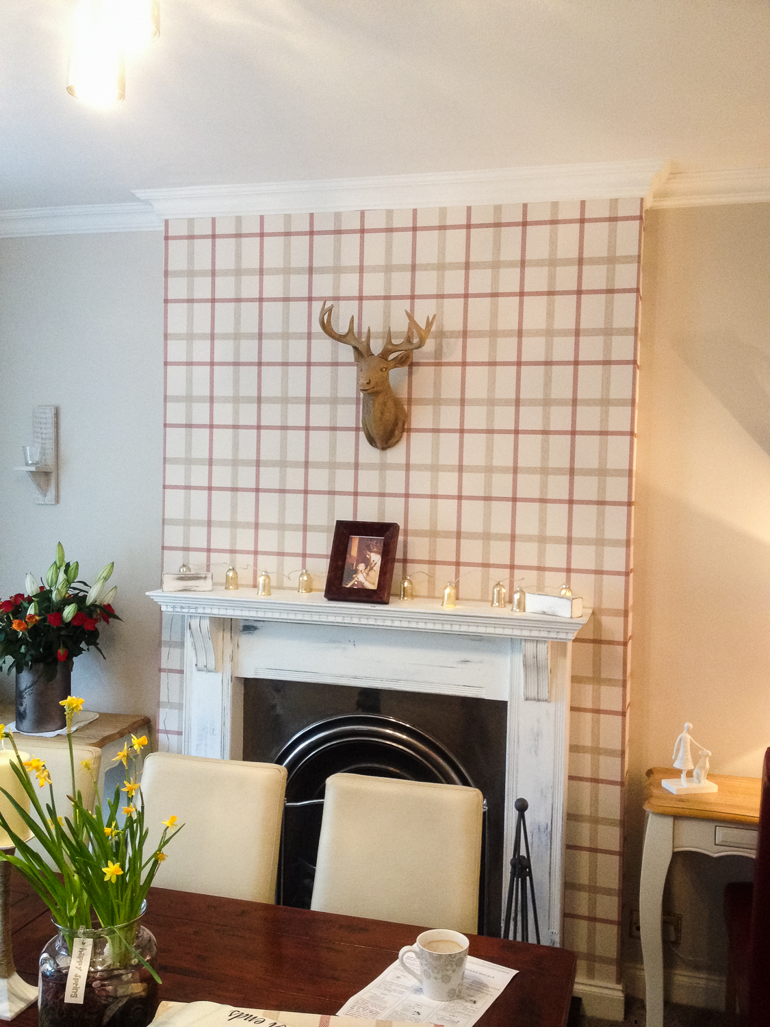 chimney breast wallpaper,room,ceiling,interior design,property,wall