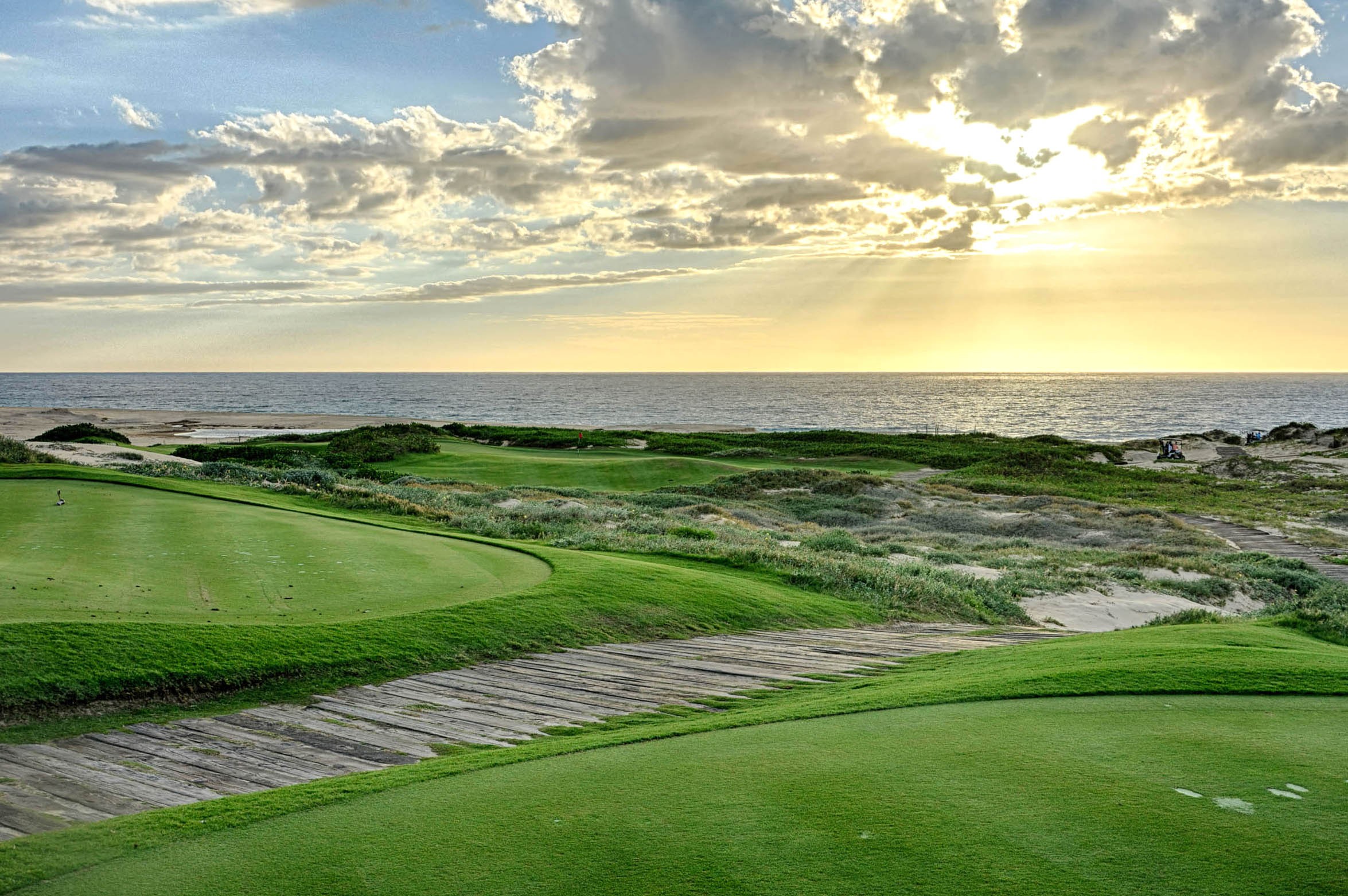 mejor fondo de pantalla de la casa,paisaje natural,cielo,verde,campo de golf,pradera