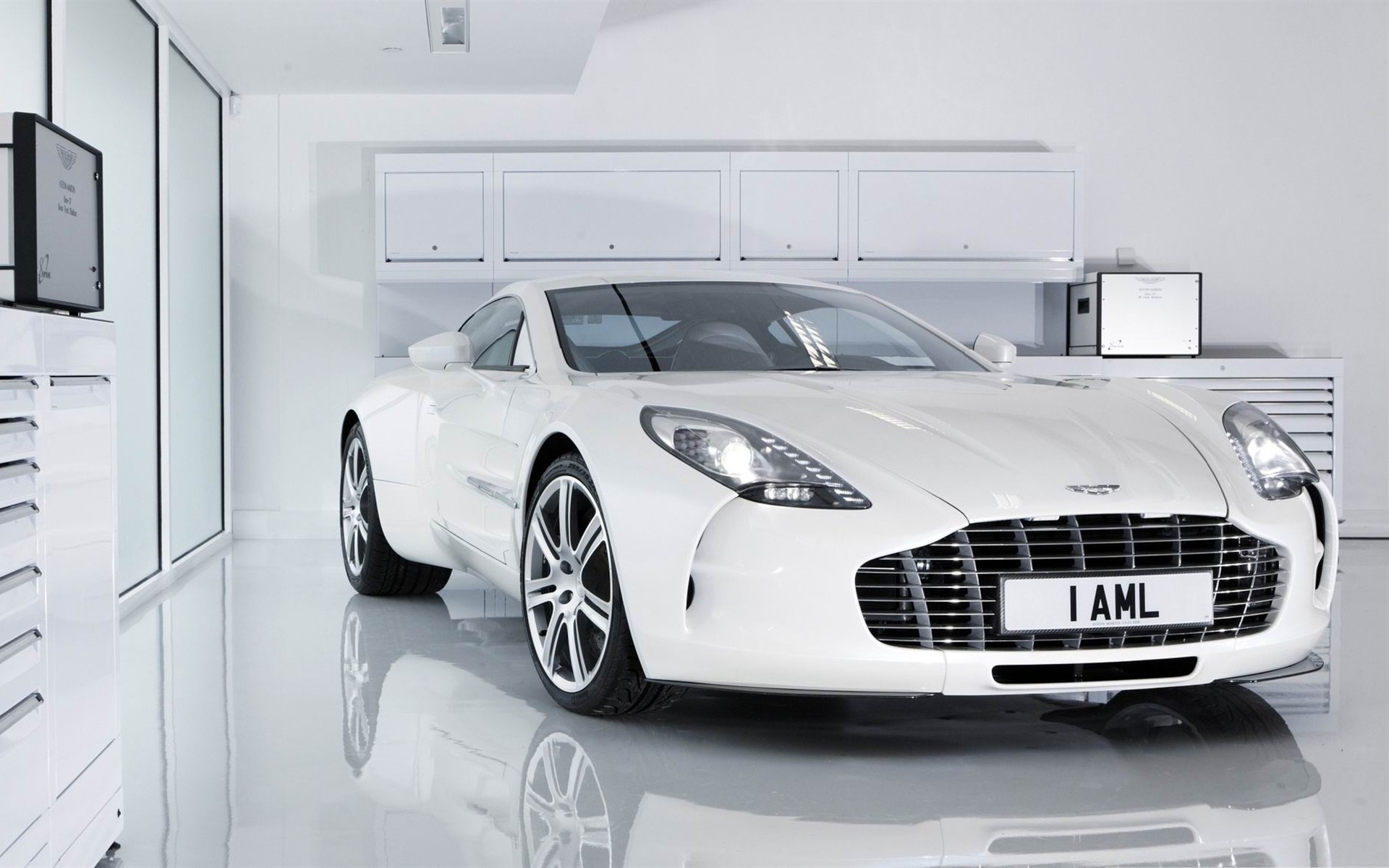 luxury white wallpaper,land vehicle,vehicle,car,supercar,automotive design