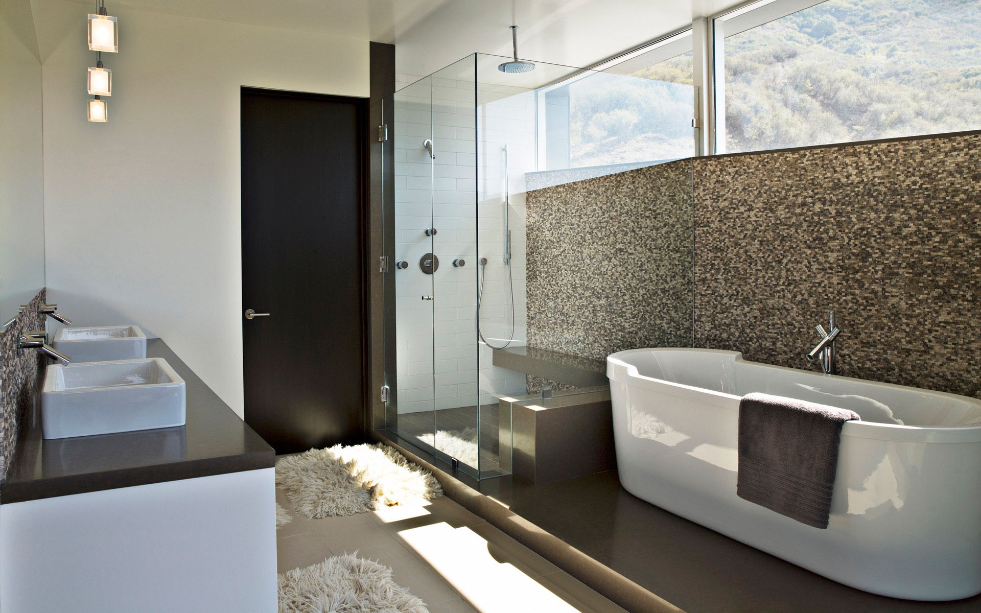 현대적인 욕실 벽지,화장실,방,특성,목욕통,인테리어 디자인