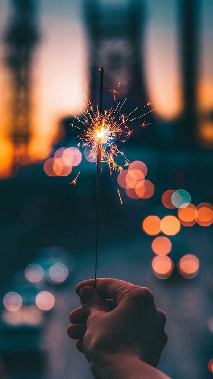 fotos de wallpaper,sparkler,sky,hand,event,plant