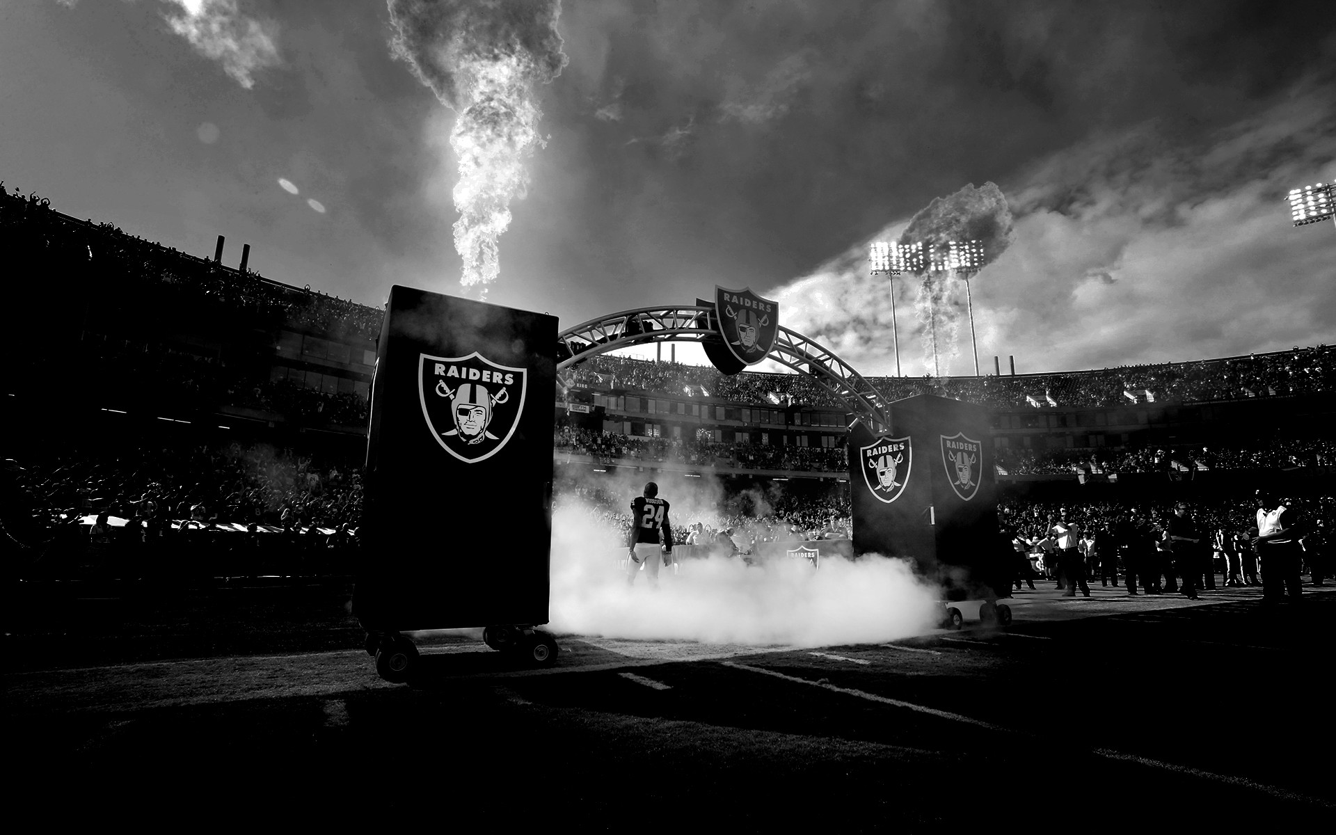 oakland raiders wallpaper hd,nero,bianca,cielo,bianco e nero,nube