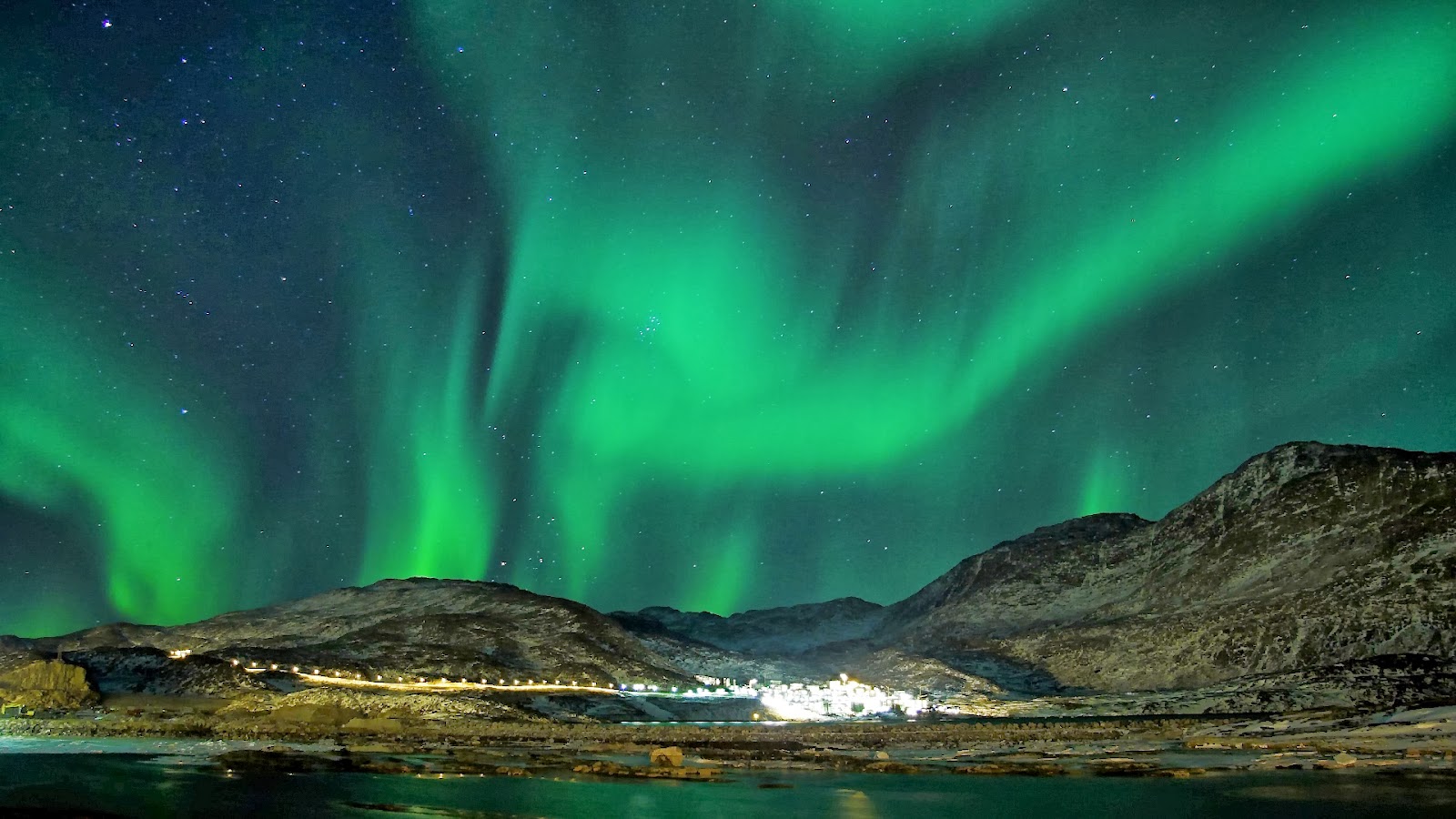 fondo de pantalla,aurora,cielo,naturaleza,verde,paisaje natural