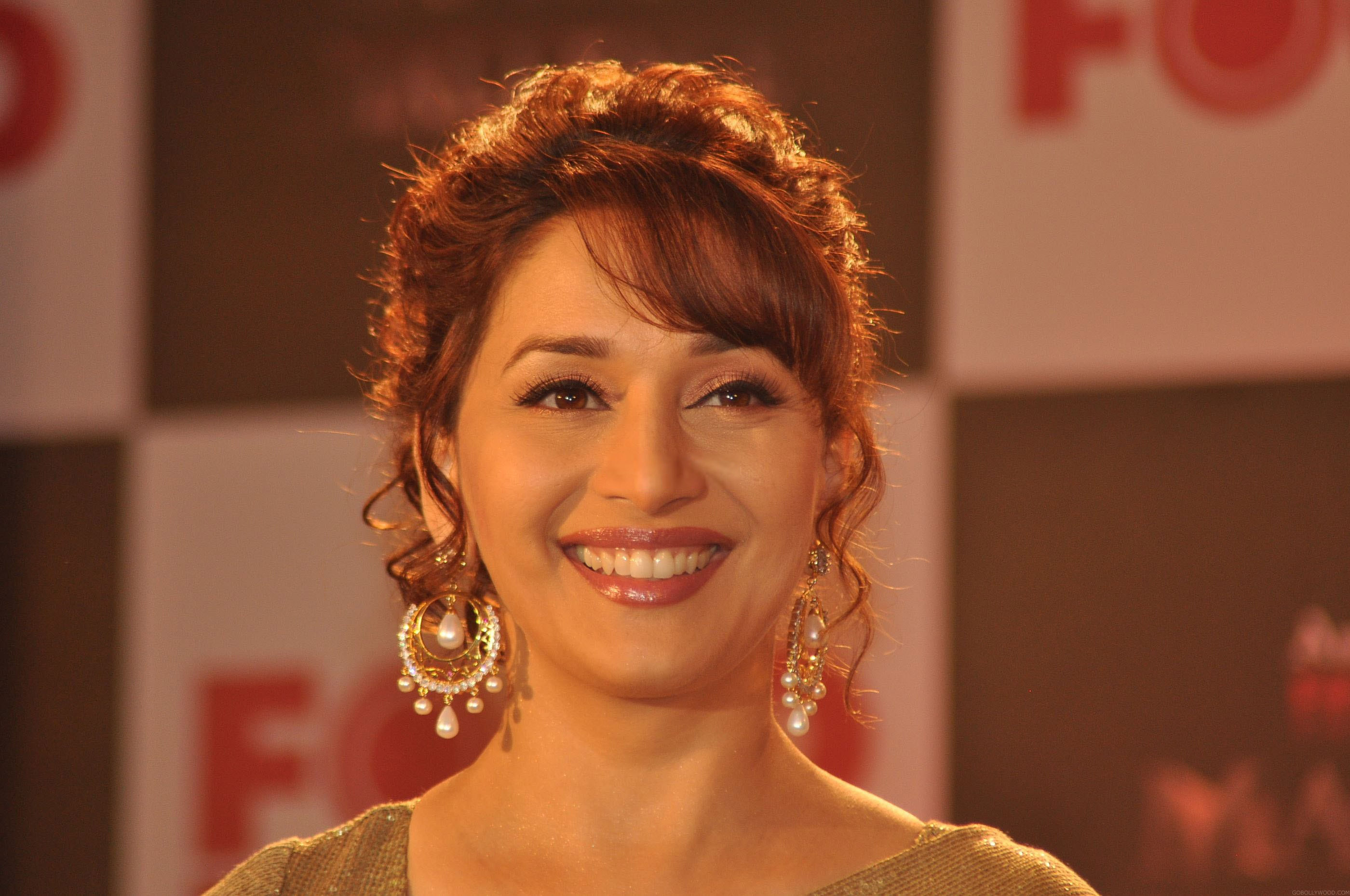 madhuri dixit hd wallpaper,hair,face,facial expression,eyebrow,hairstyle