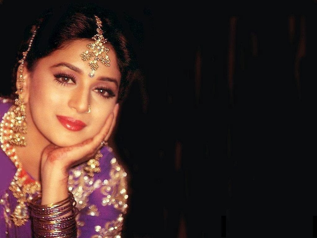 madhuri dixit hd wallpaper,hair,beauty,eyebrow,hairstyle,jewellery