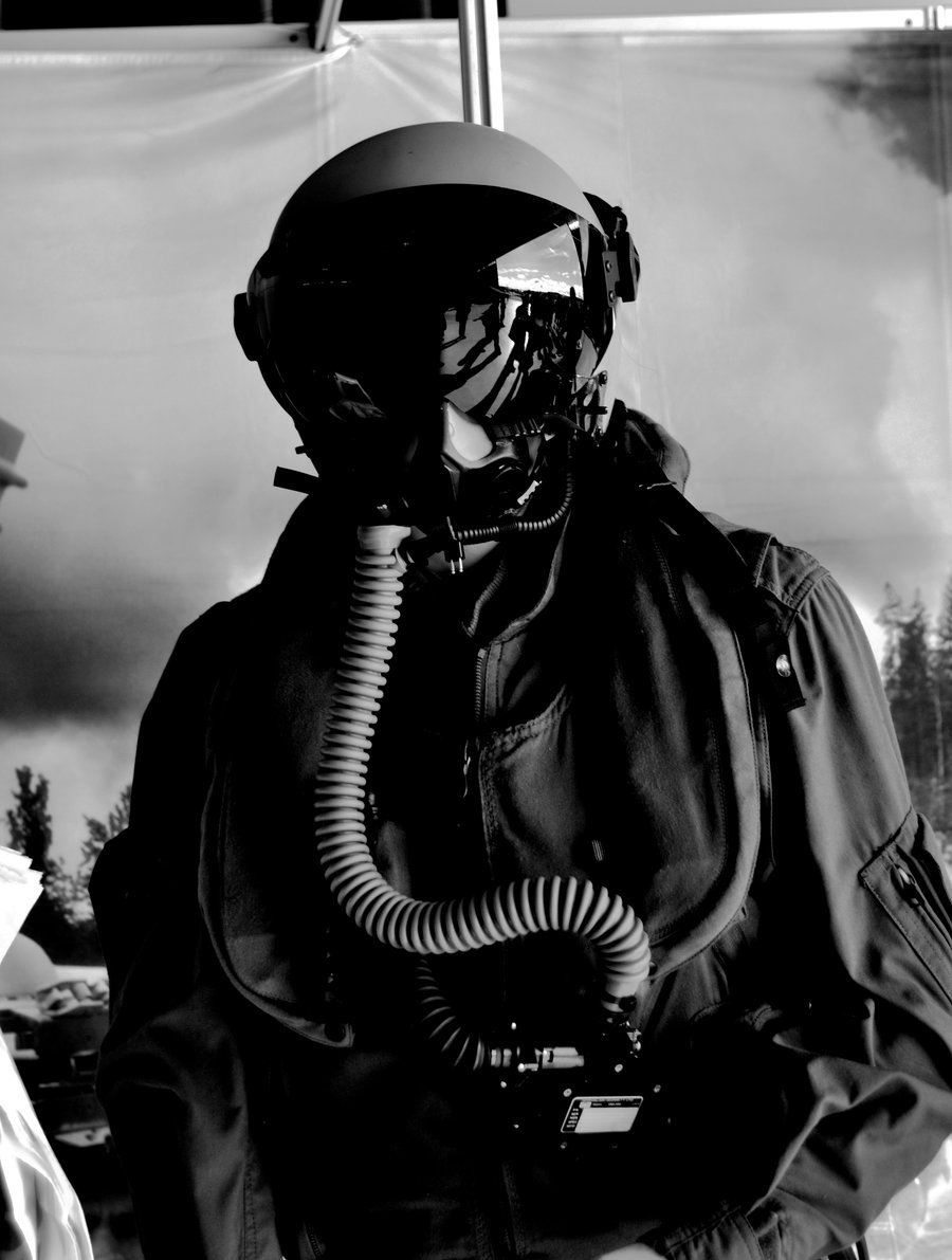 fondo de pantalla negro azabache,equipo de protección personal,yelmo,monocromo,en blanco y negro,sombrerería
