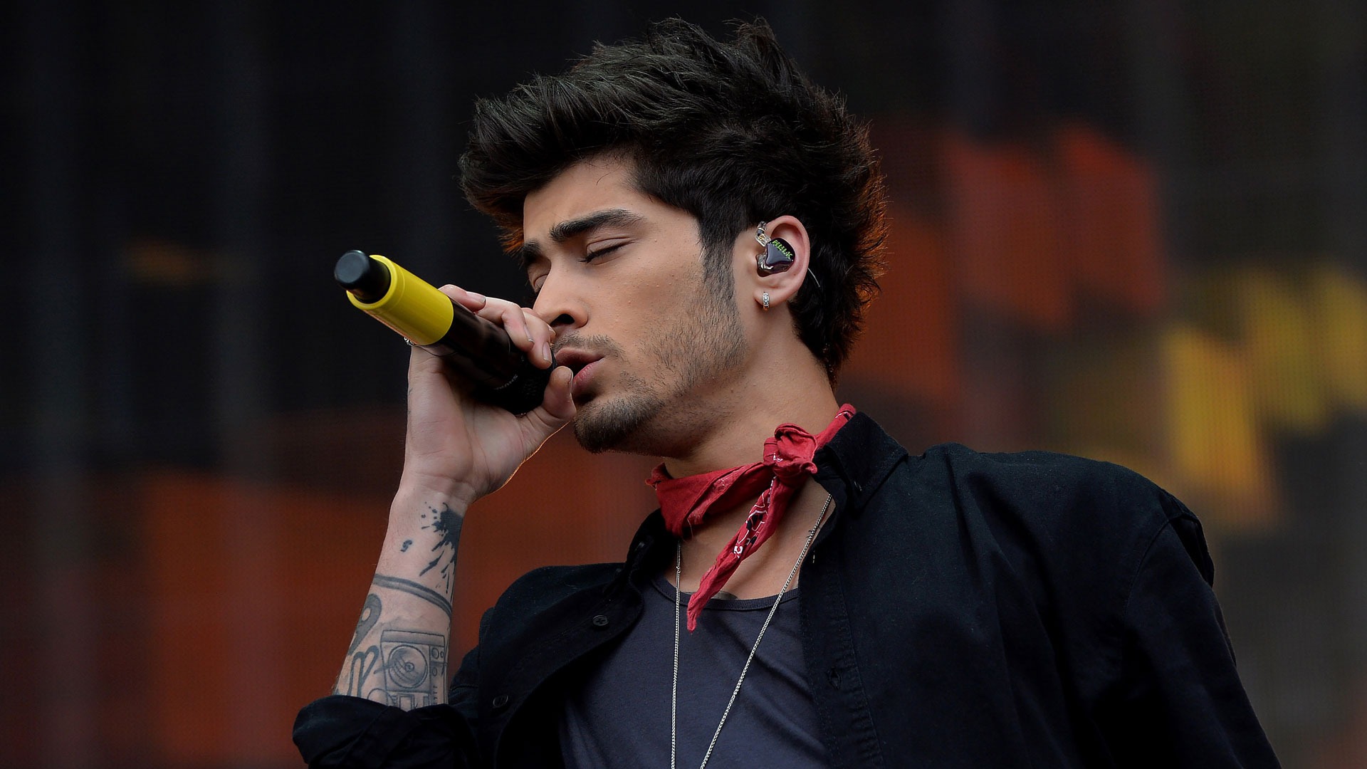 fond d'écran zayn malik,chanteur,performance,en chantant,jaune,chanson