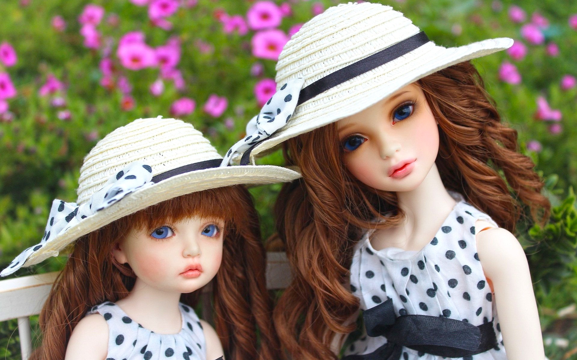 baby doll wallpaper free download,clothing,hat,doll,sun hat,fashion accessory