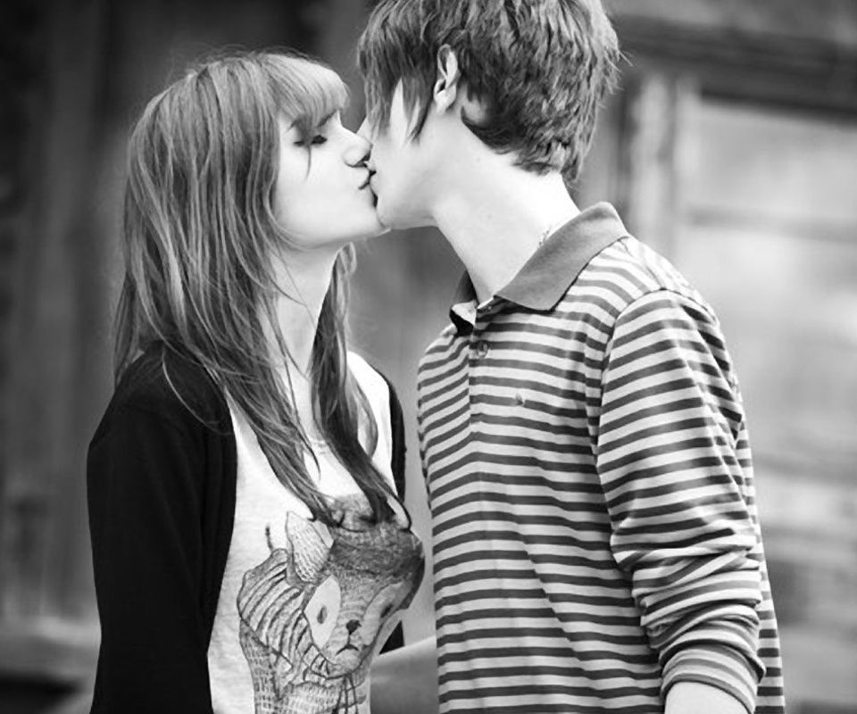 kiss wallpaper download,photograph,romance,black and white,love,interaction
