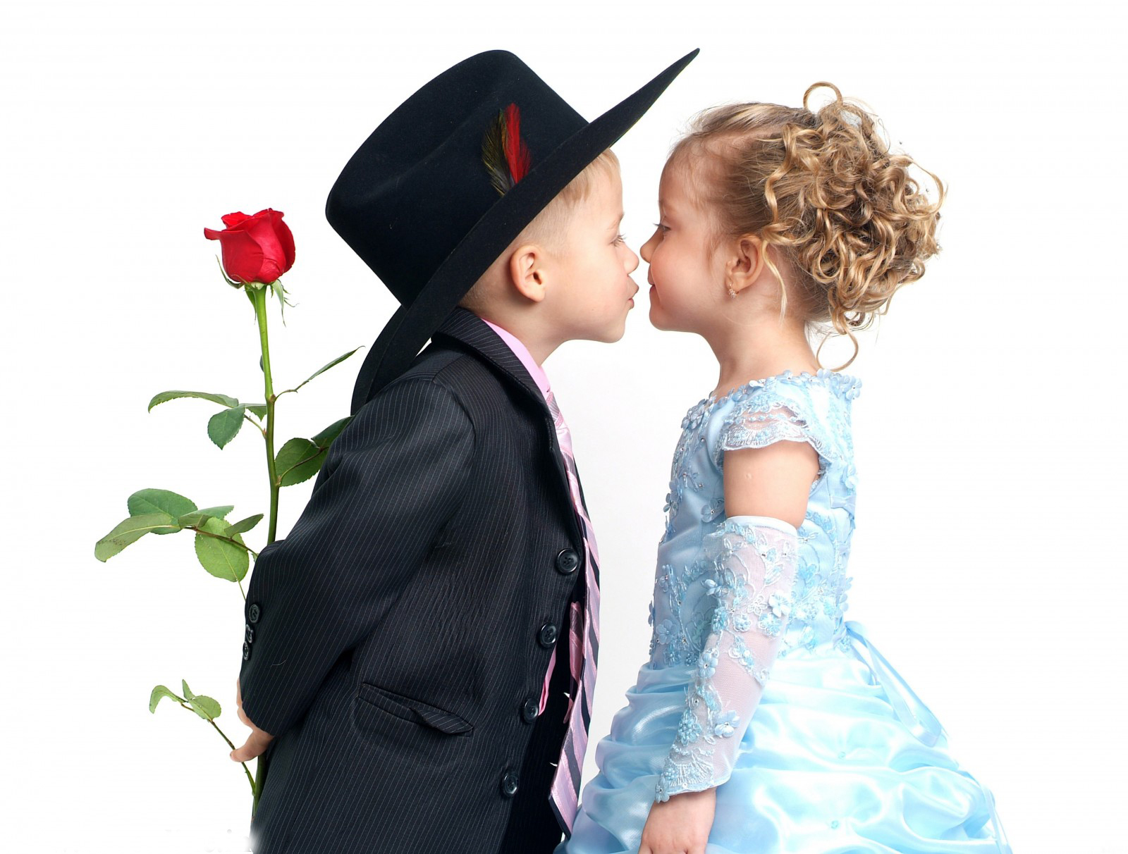 kiss wallpaper download,romance,formal wear,love,interaction,headgear