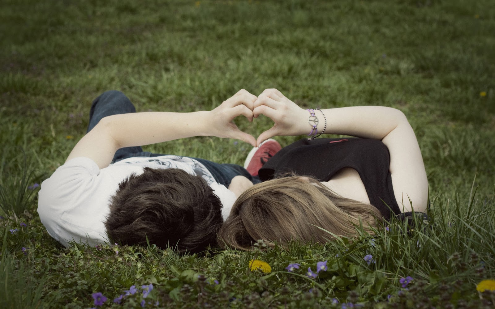 sweet couple wallpaper,people in nature,grass,photograph,romance,fun