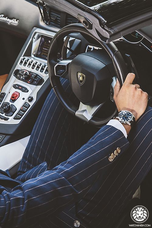 luxury life wallpaper,land vehicle,vehicle,car,steering wheel,steering part
