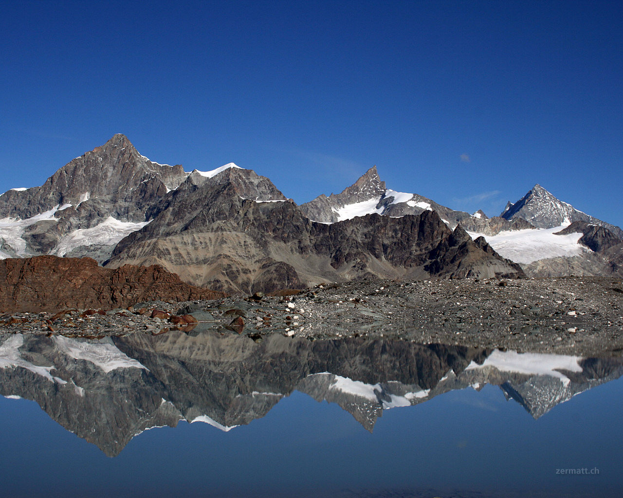 bonito fondo de pantalla de naturaleza,montaña,cordillera,reflexión,lago glacial,alpes