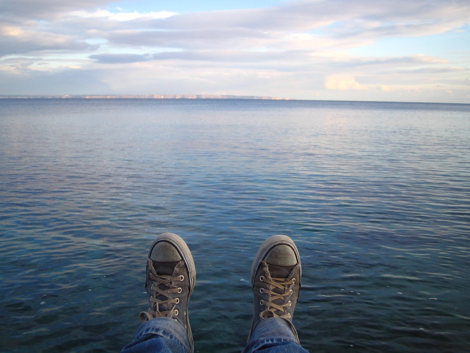 foto di carta da parati,cielo,calzature,acqua,mare,orizzonte