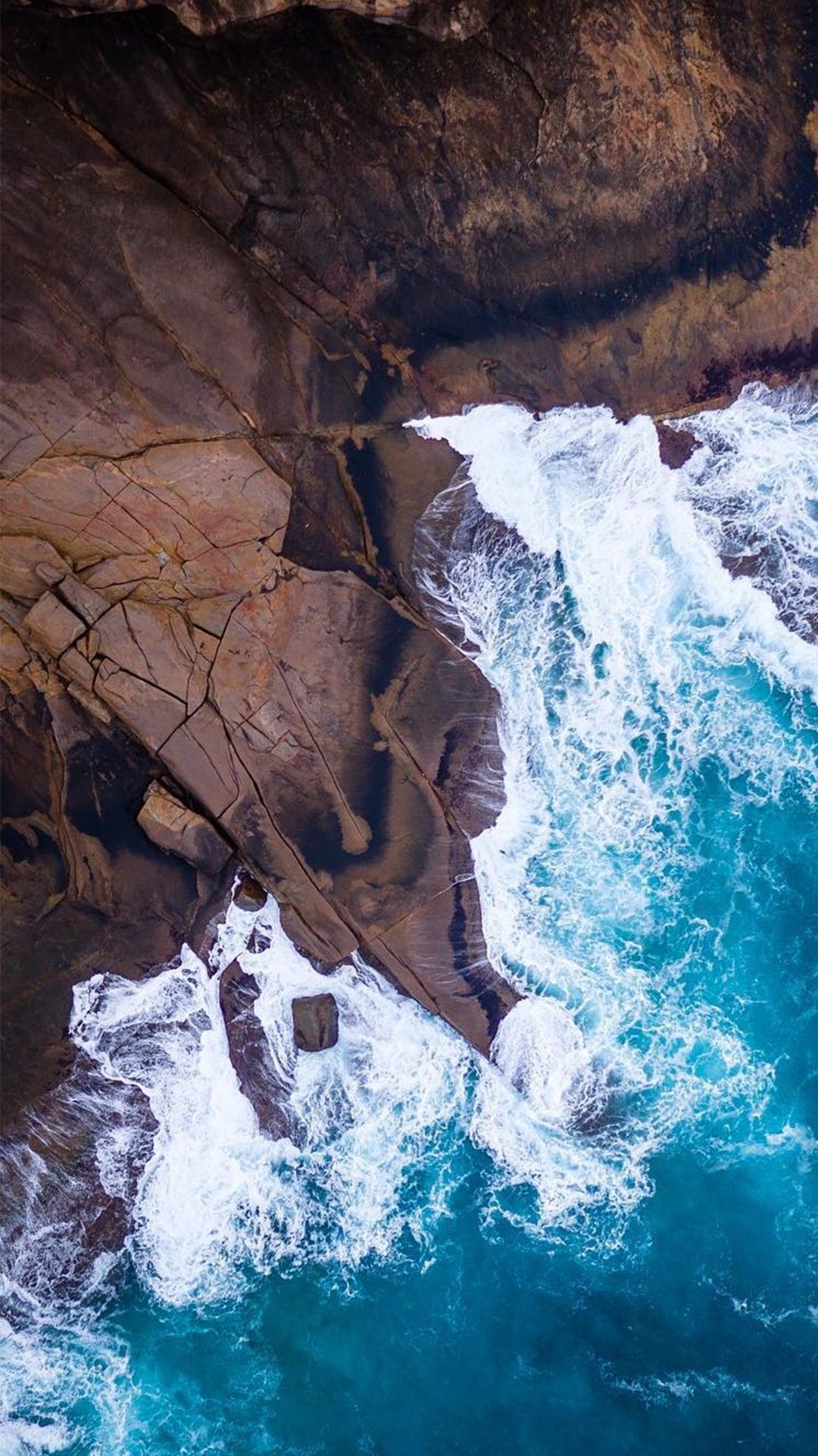 fondo de pantalla móvil,agua,formación,paisaje natural,rock,acantilado