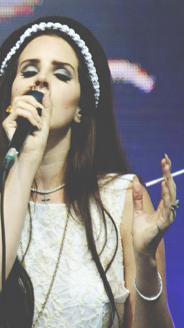 Lana Del Rey Iphone Wallpaper Nose Flower Plant Hydrangea Hydrangeaceae 824029 Wallpaperuse